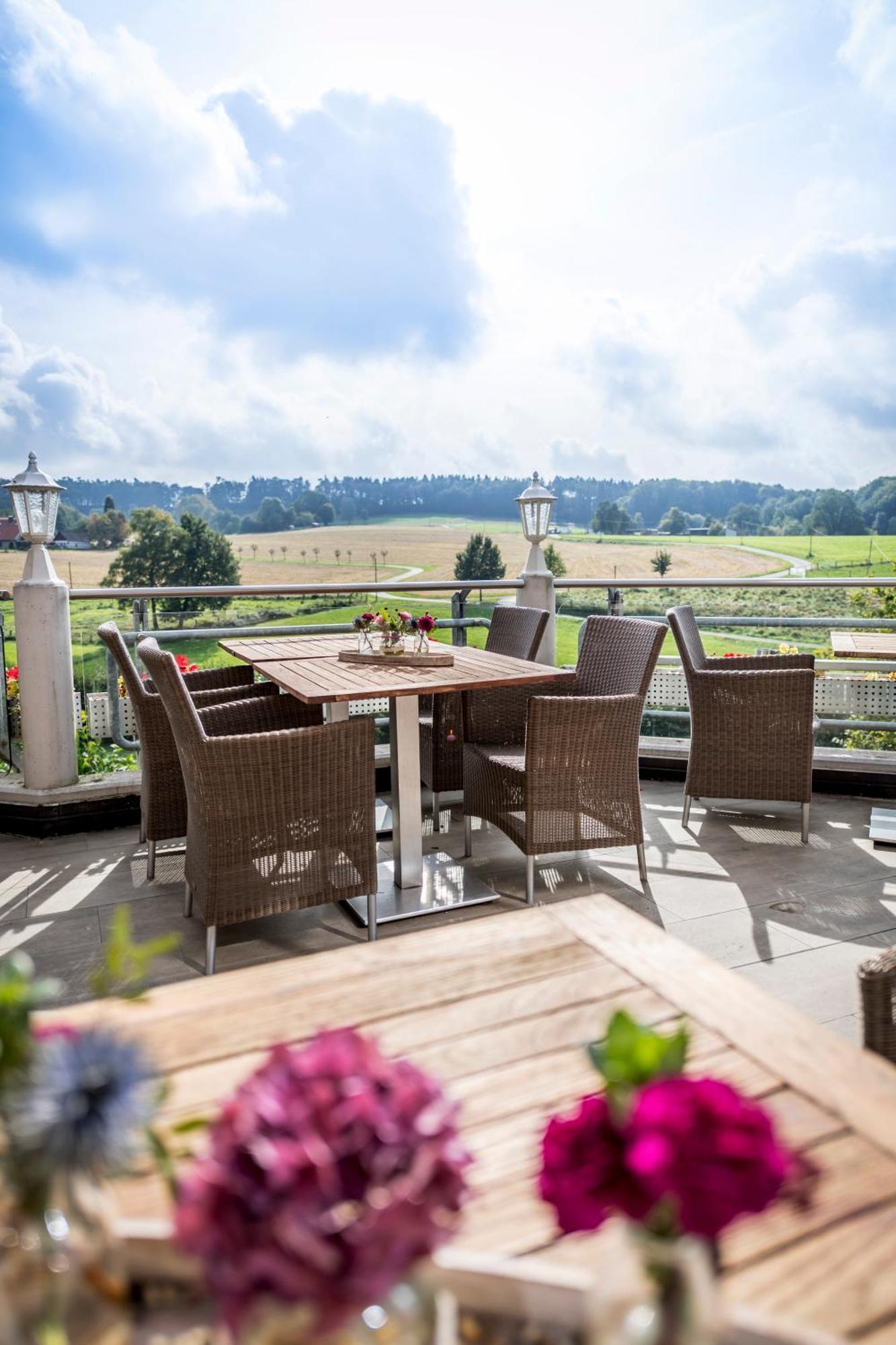Landhotel Buller Hagen  Екстериор снимка
